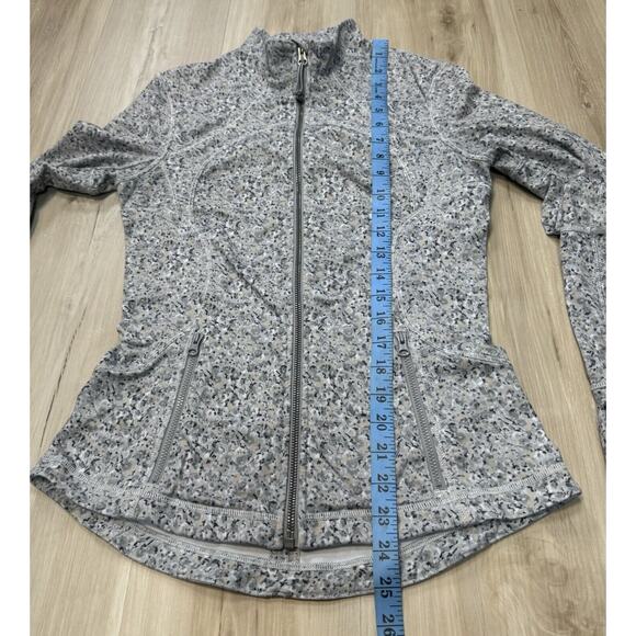 Lululemon Forme Jacket Luon Grey Taupe Speckled Animal Print W4B79S Size 6 / S - Picture 14 of 15